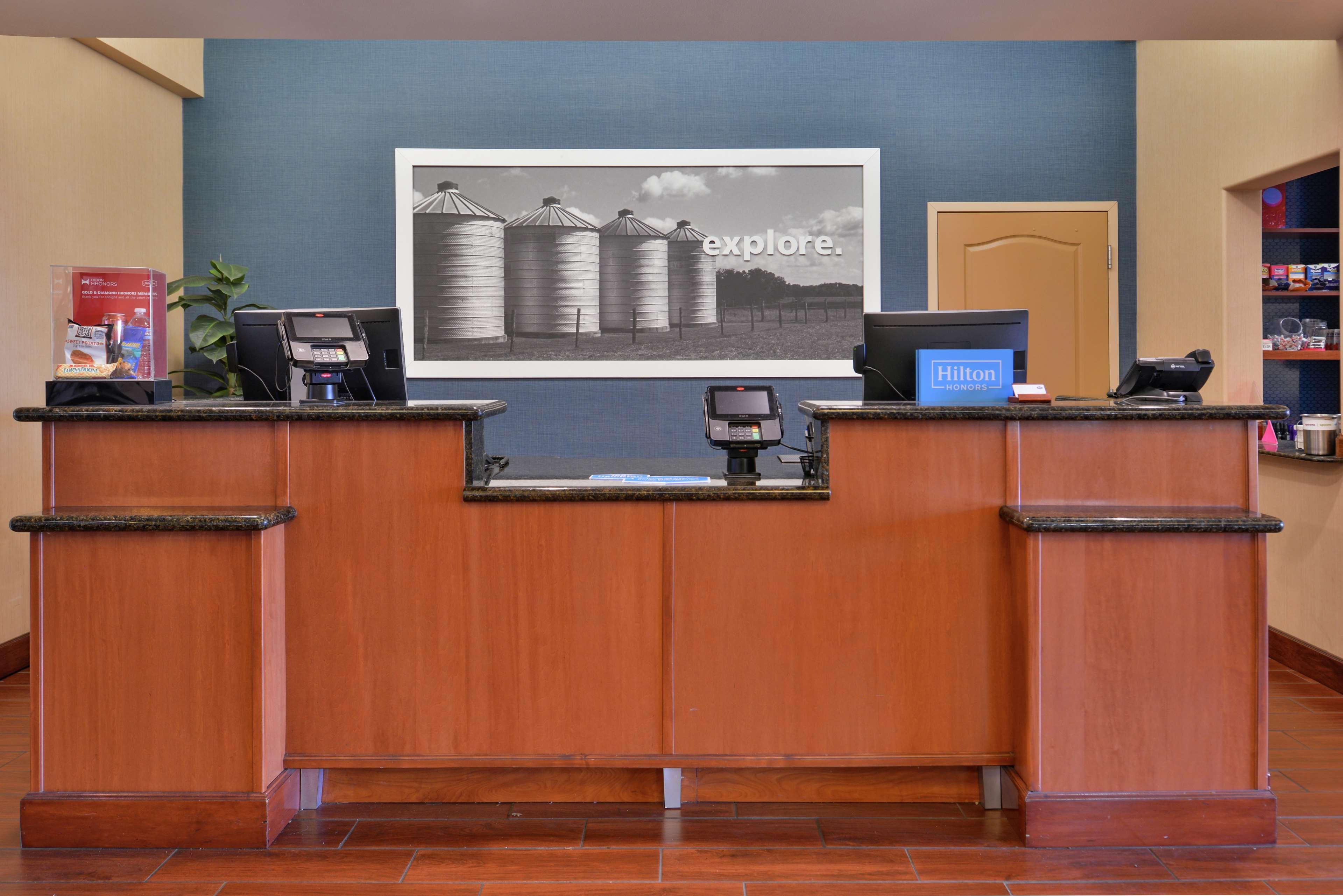 Hampton Inn & Suites Woodland-Sacramento Area Buitenkant foto